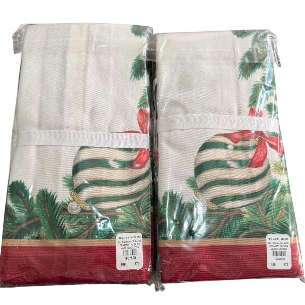 Williams Sonoma Christmas Ornaments Napkins Set (8) Holiday Festive Table Liners